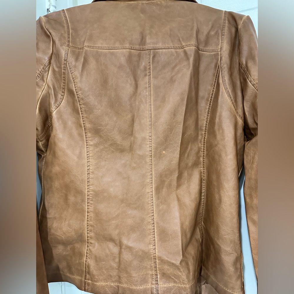 Max Studio jacket very stylish - Picture 4 of 13